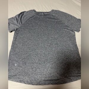 Women’s lululemon Grey License to Train T Shirt